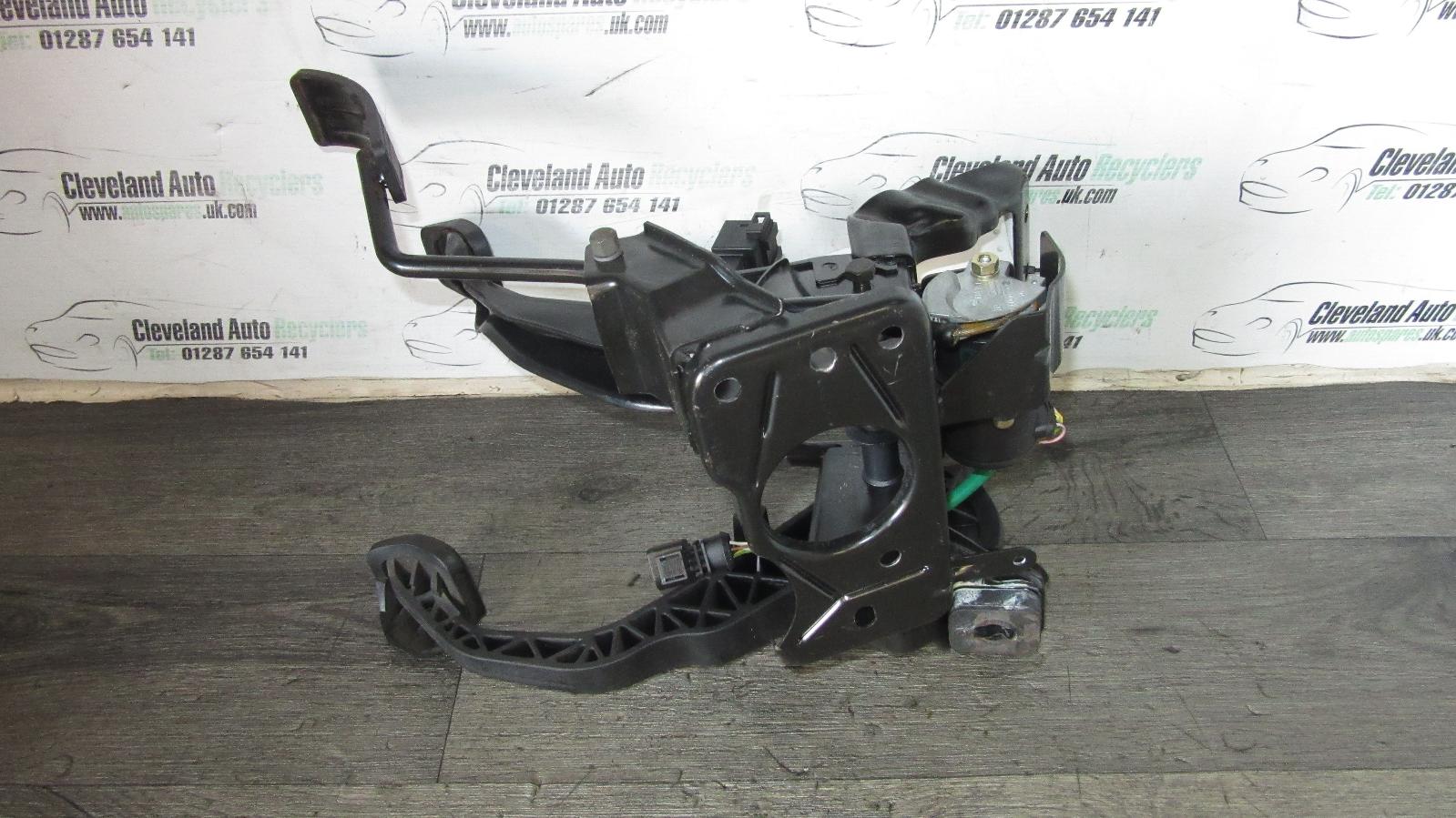 2001 VW VOLKSWAGEN POLO MK3 6N2 PEDAL BOX WITH ELECTRIC ACCELERATOR