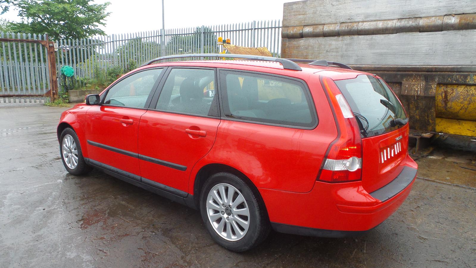 2005 VOLVO V50 MK1 PRE FACELIFT FRONT GRILL P/N 08678556 eBay